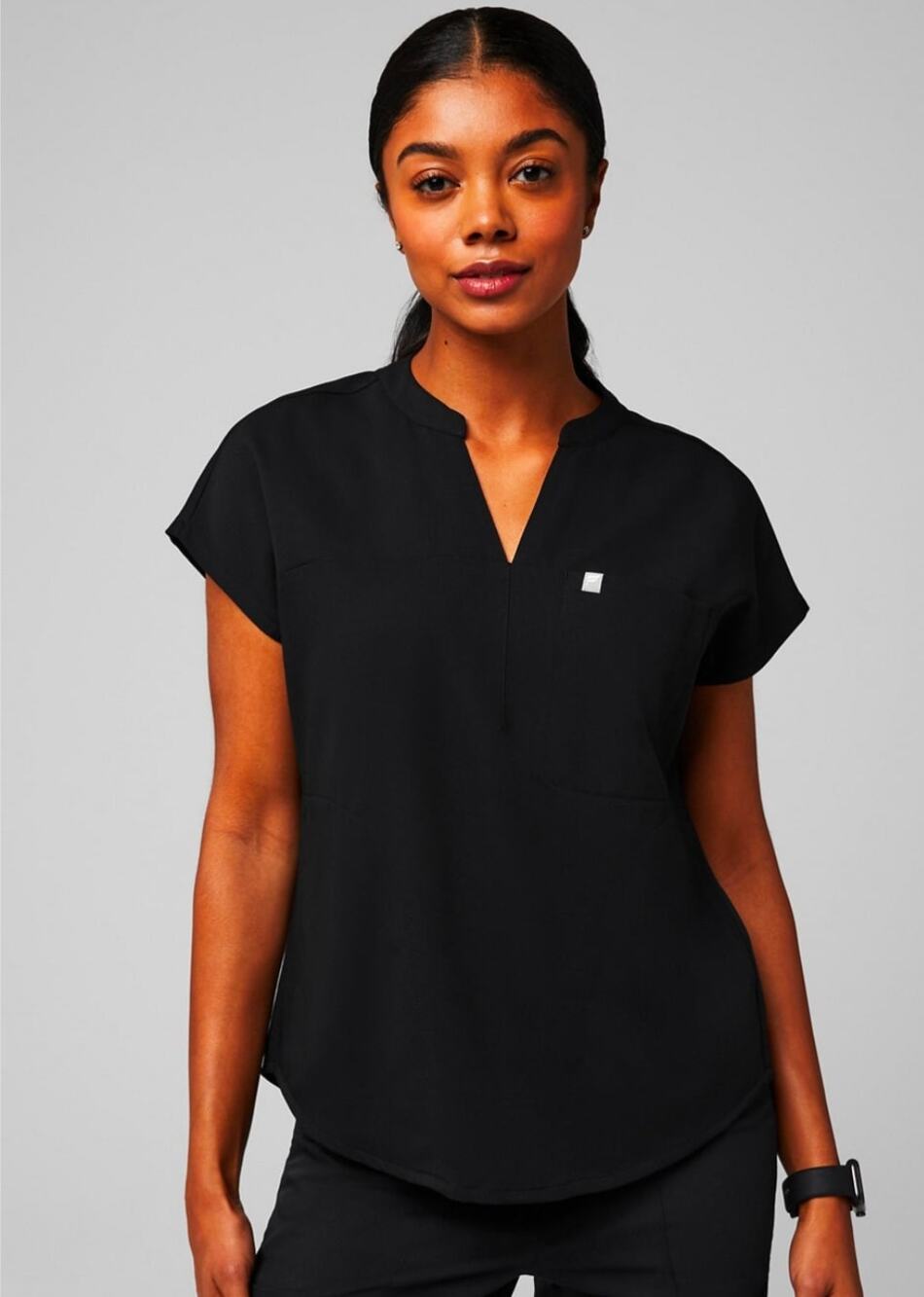Fabletics Evolve Oversized Black Scrub Top Small